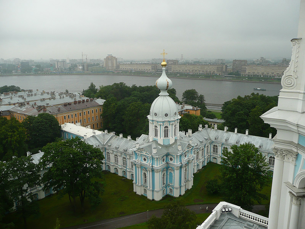 Ансамбль Смольного монастыря в Петербурге